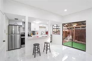 840 Threadneedle St, Houston, TX 77079 - Photo 9