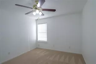 840 Threadneedle St, Houston, TX 77079 - Photo 19