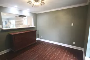 7827 Zilonis Ct, Jersey Village, TX 77040 - Photo 9