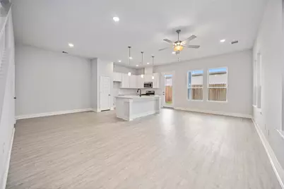 3008 La Rambla Drive, Houston, TX 77047 - Photo 5