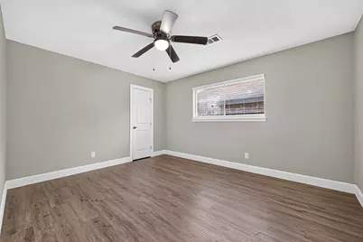 411 Cole Street, Webster, TX 77598 - Photo 13