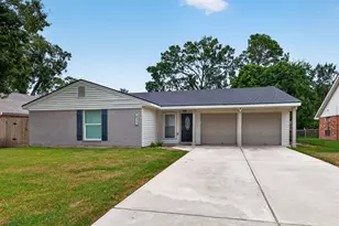 411 Cole St, Webster, TX 77598 - Photo 1