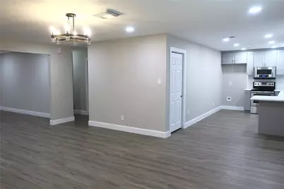 411 Cole Street, Webster, TX 77598 - Photo 7