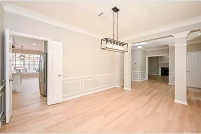 3426 Stoney Mist Drive, Sugar Land, TX 77479 - Photo 9