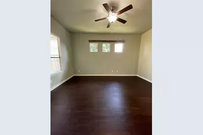 951 Oak Terrace Drive, Conroe, TX 77378 - Photo 11