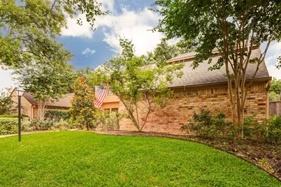 2327 Briar Branch Drive, Houston, TX 77042 - Photo 47
