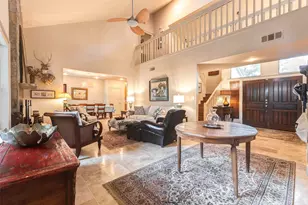 2327 Briar Branch Dr, Houston, TX 77042 - Photo 17