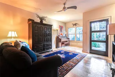 2327 Briar Branch Drive, Houston, TX 77042 - Photo 21