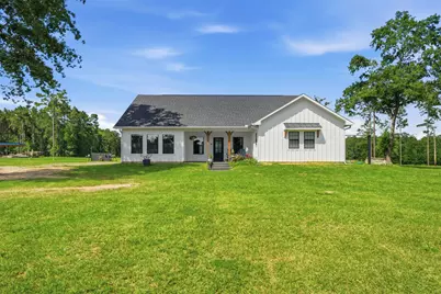 927 Aggie Avenue, Livingston, TX 77351 - Photo 1