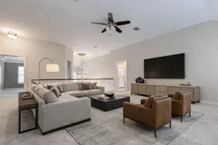 8819 Aubrey Ln, Richmond, TX 77469 - Photo 5