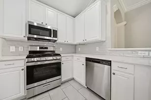 3907 Plum Hill Ln, Missouri City, TX 77459 - Photo 11