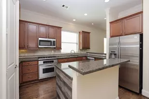 6838 Staffordshire Blvd, Houston, TX 77030 - Photo 9