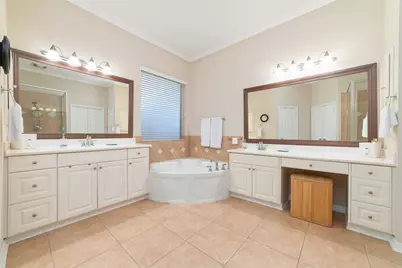 13643 Schumann Trail, Sugar Land, TX 77498 - Photo 19