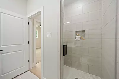 8303 Venus Street, Houston, TX 77088 - Photo 35