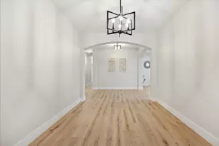 12624 Twisted Briar Ln, Austin, TX 78729 - Photo 9