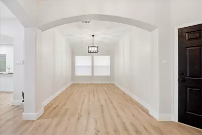 12624 Twisted Briar Lane, Austin, TX 78729 - Photo 9