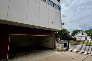 3218 Crawford St, Houston, TX 77004 - Photo 25