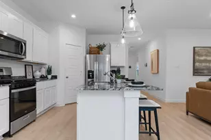 4106 Silver Falls Ln, League City, TX 77573 - Photo 7