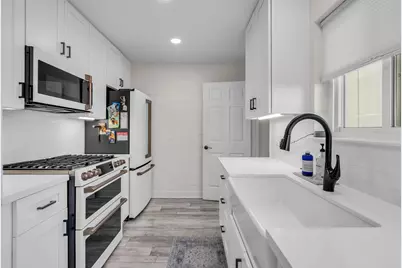 1223 Saxony Lane, Houston, TX 77058 - Photo 11