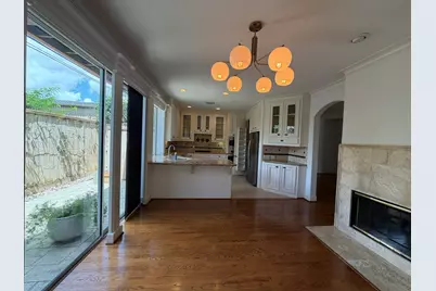 1315 Whispering Pines Drive, Houston, TX 77055 - Photo 9