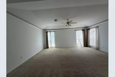 1315 Whispering Pines Drive, Houston, TX 77055 - Photo 19