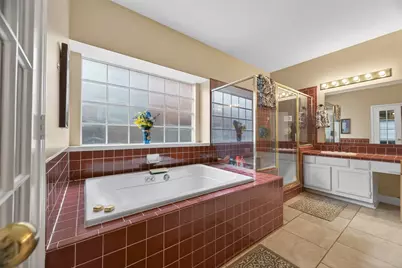 6810 Knoll Park Drive, Sugar Land, TX 77479 - Photo 19