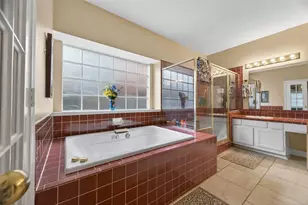 6810 Knoll Park Dr, Sugar Land, TX 77479 - Photo 19