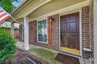 6810 Knoll Park Drive, Sugar Land, TX 77479 - Photo 3
