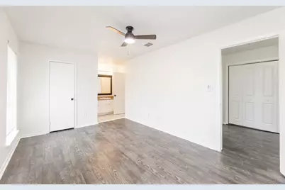 1902 Avenue B, Katy, TX 77493 - Photo 17