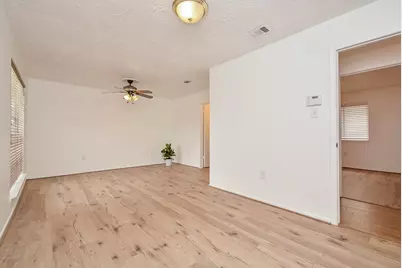 3315 Honey Creek Drive, Houston, TX 77082 - Photo 37