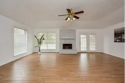 3315 Honey Creek Drive, Houston, TX 77082 - Photo 3