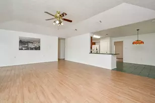3315 Honey Creek Dr, Houston, TX 77082 - Photo 29