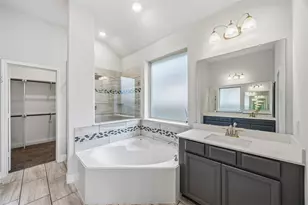 2263 Vanessa Cay Ln, La Porte, TX 77571 - Photo 15