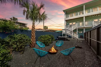 2307 Bernardo De Galvez Avenue, Galveston, TX 77550 - Photo 5