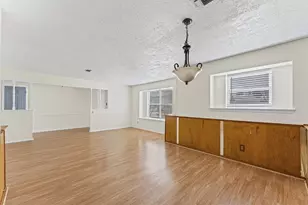 2709 Adams St, Alvin, TX 77511 - Photo 7