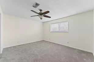 2709 Adams St, Alvin, TX 77511 - Photo 23