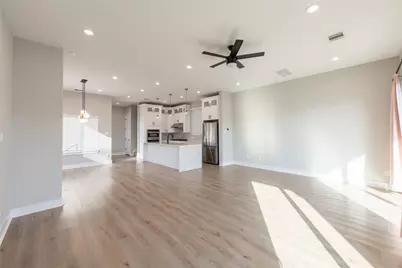 410 E 41st Street, Houston, TX 77022 - Photo 13