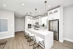 410 E 41st St, Houston, TX 77022 - Photo 21