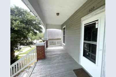 610 Church Street, Galveston, TX 77550 - Photo 3
