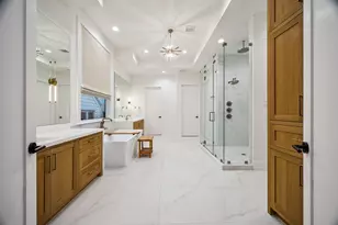 1615 Milford St, Houston, TX 77006 - Photo 27