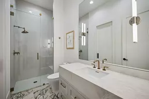 1615 Milford St, Houston, TX 77006 - Photo 5