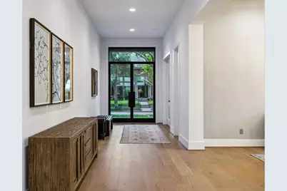1615 Milford Street, Houston, TX 77006 - Photo 3