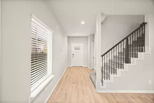 2823 Kennet Manor Dr, Houston, TX 77047 - Photo 5