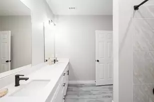 2101 Renike Rd, Waller, TX 77484 - Photo 11