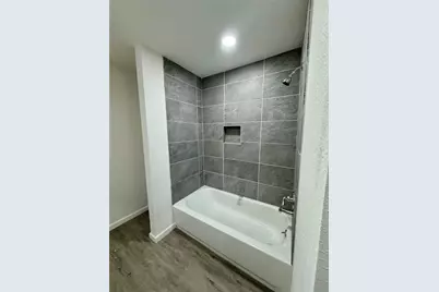 922 W 12th Street, Freeport, TX 77541 - Photo 11