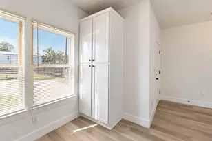 4709 Ireland St, Houston, TX 77016 - Photo 7