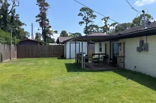 15927 Bernina Ln, Houston, TX 77044 - Photo 9