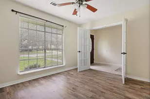 1705 20th Ave N, Texas City, TX 77590 - Photo 5