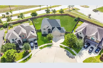 20339 Aspen Manor Lane, Cypress, TX 77433 - Photo 3