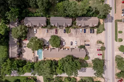 2401 Sycamore Avenue #C2, Huntsville, TX 77340 - Photo 27